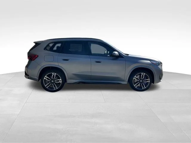 2025 BMW X1 XDrive28i - Photo 8