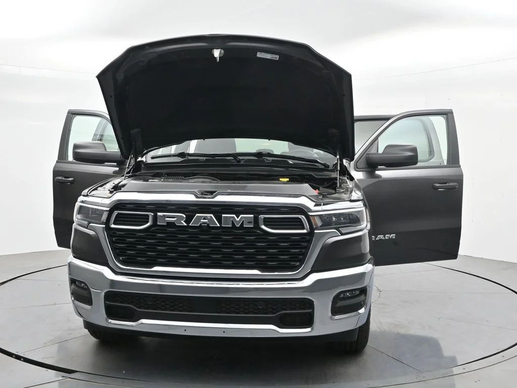 New 2026 Granite Crystal Metallic Clearcoat RAM Big Horn/Lone Star image 45