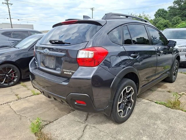 Used 2016 Gray Subaru 2.0i Limited image 9