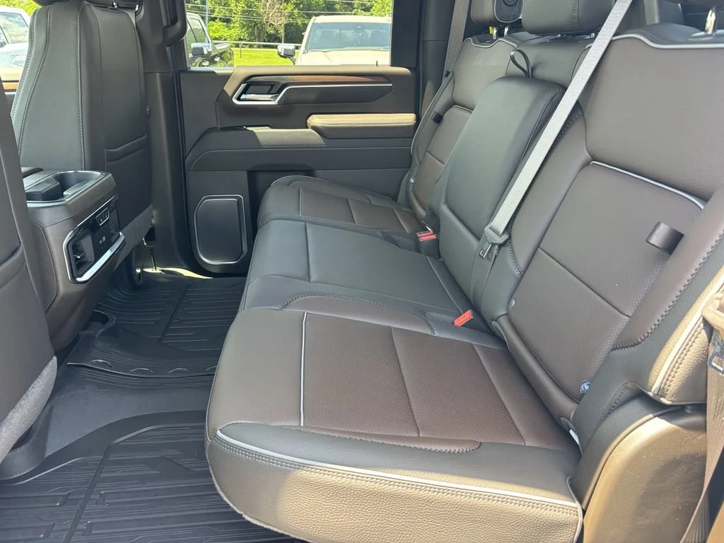 2026 GMC Sierra 2500HD Denali - Photo 15
