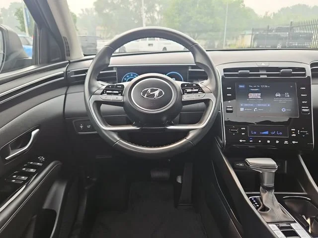 Used 2022 Black Hyundai SEL image 14