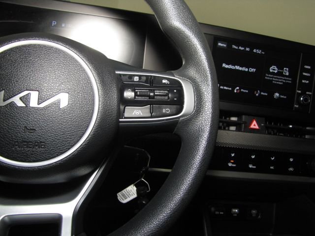 Used 2023 Snow White Pearl Kia LX image 6