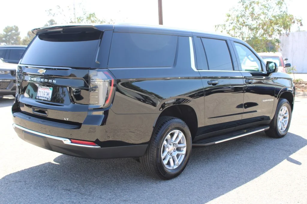 Used 2026 Black Chevrolet LT image 4
