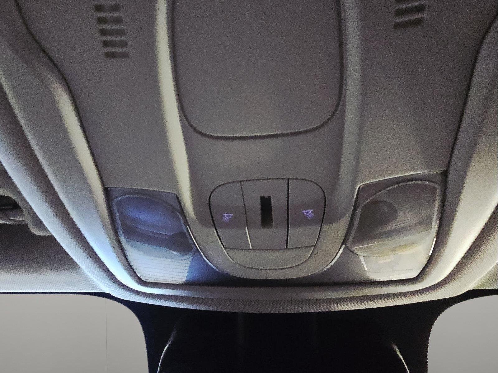 Used 2020 Sting-Gray Clearcoat Jeep Latitude image 31