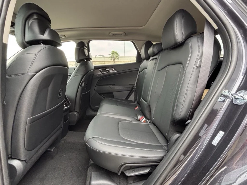 2026 Kia Sportage SX - Photo 16