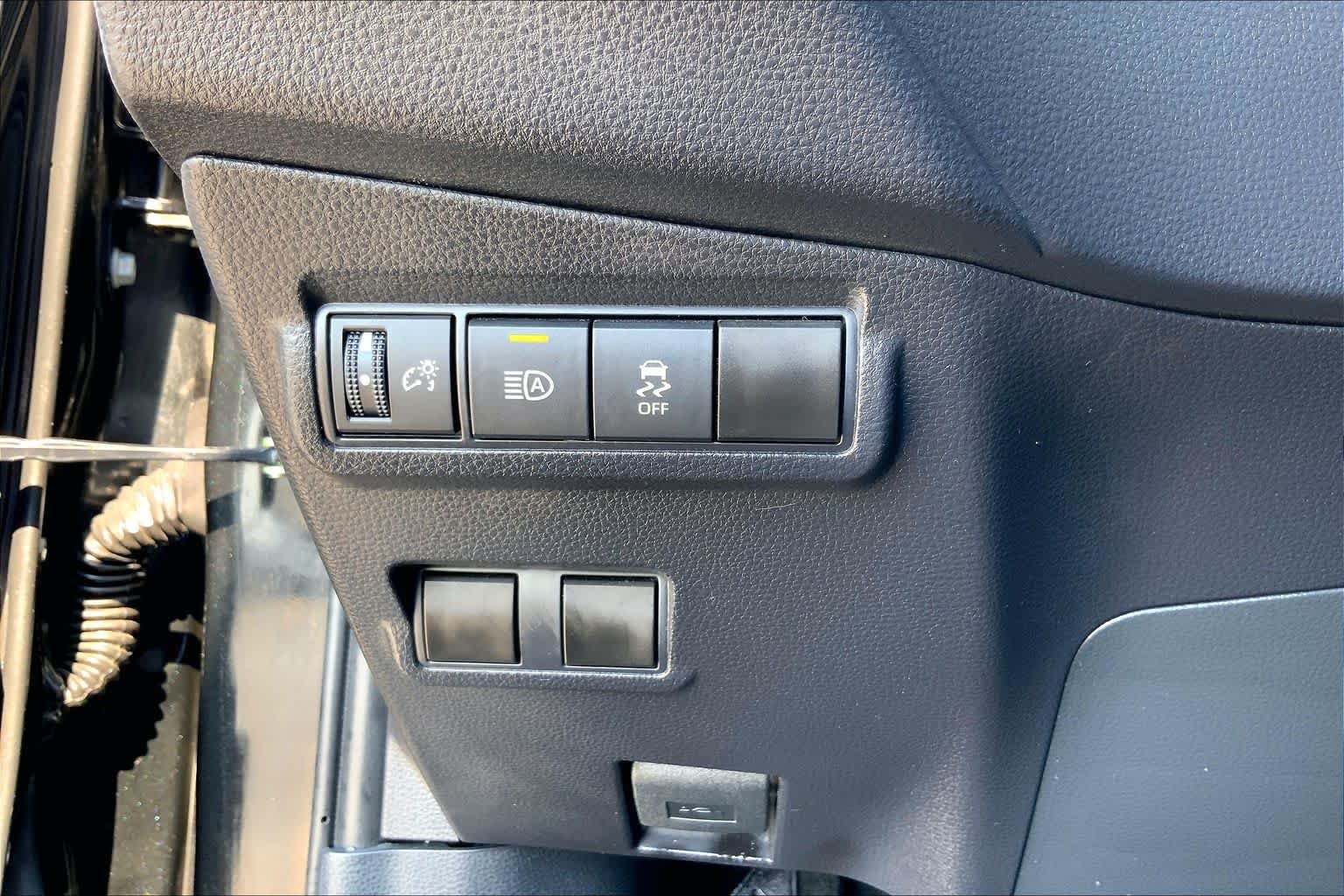 Used 2026 Jet Black Toyota LE image 33