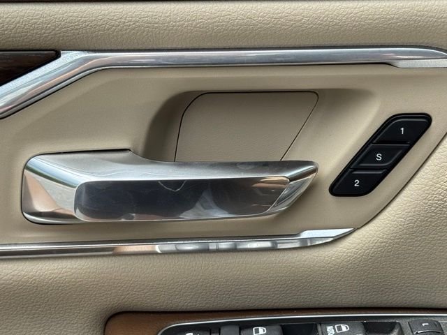 Used 2022 White Ram Laramie image 17