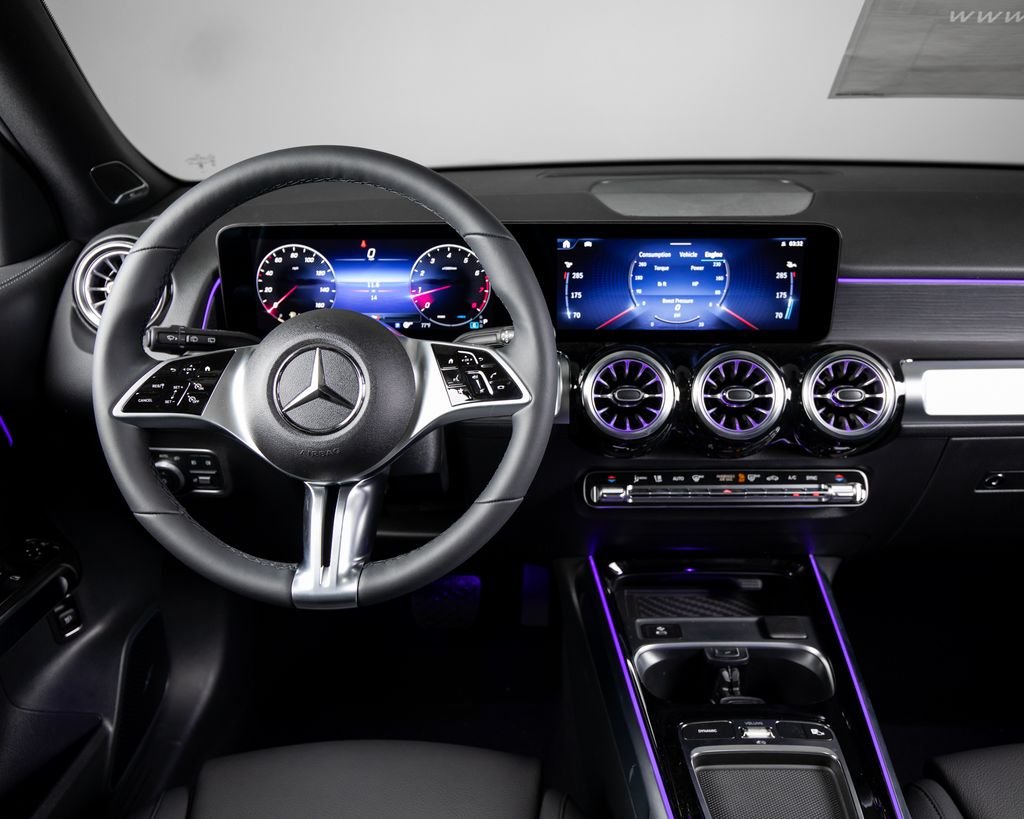 New 2026 Cirrus Silver Metallic Mercedes-Benz GLB 250 image 7