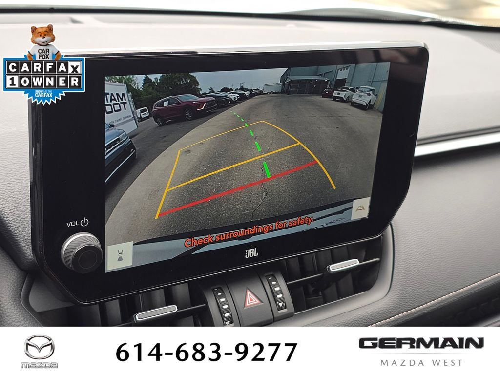 Used 2025 Beige Toyota XLE Premium image 31