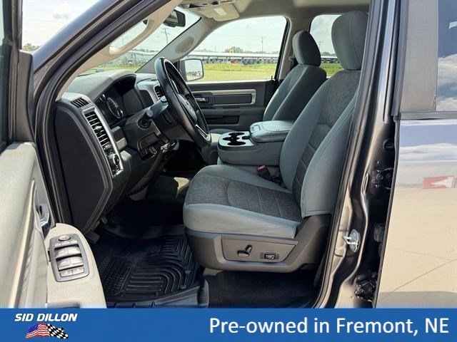 Used 2016 Granite Crystal Metallic Clearcoat Ram Big Horn image 6