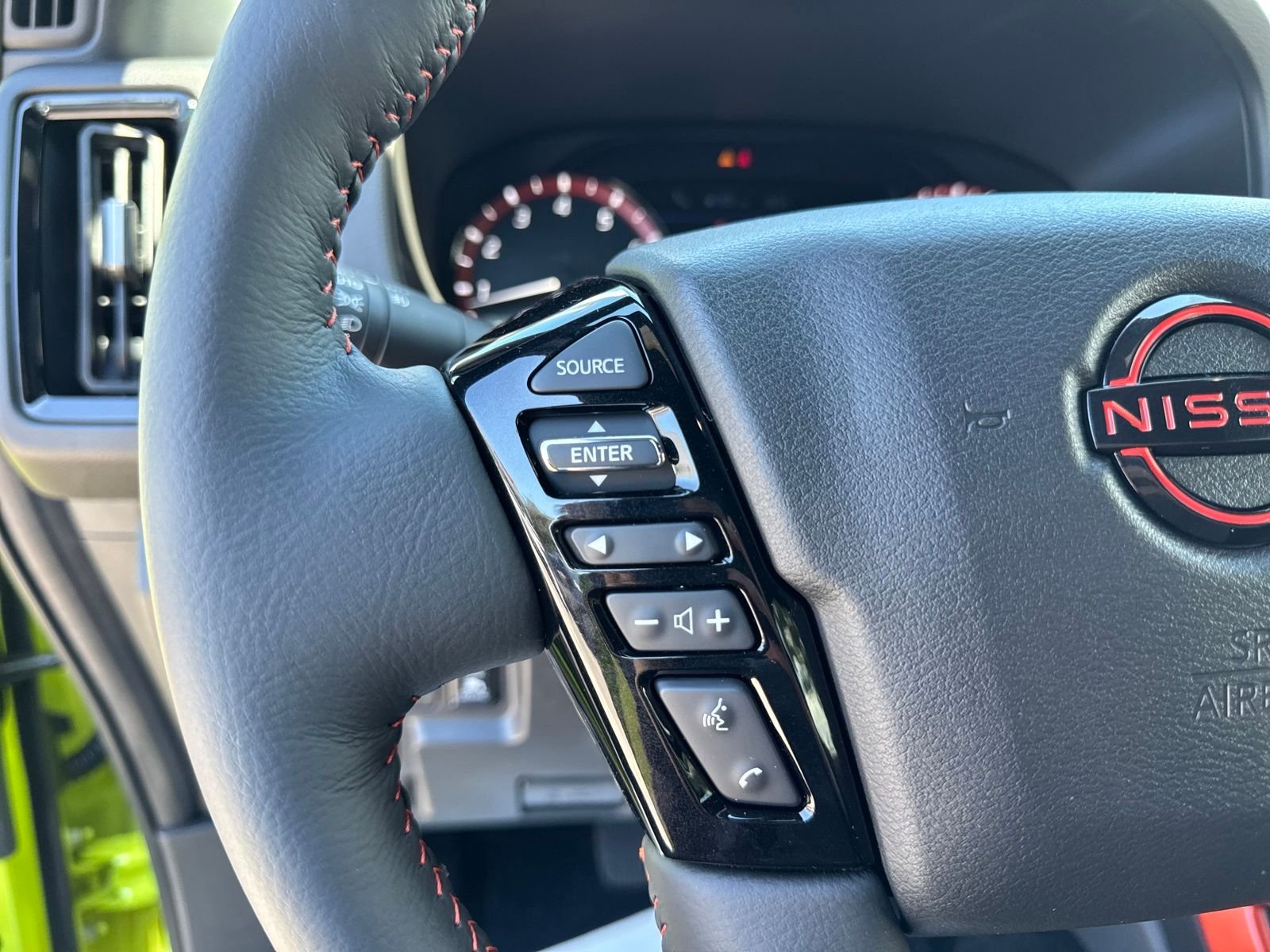 New 2026 Nissan Frontier PRO-4X 4D Crew Cab