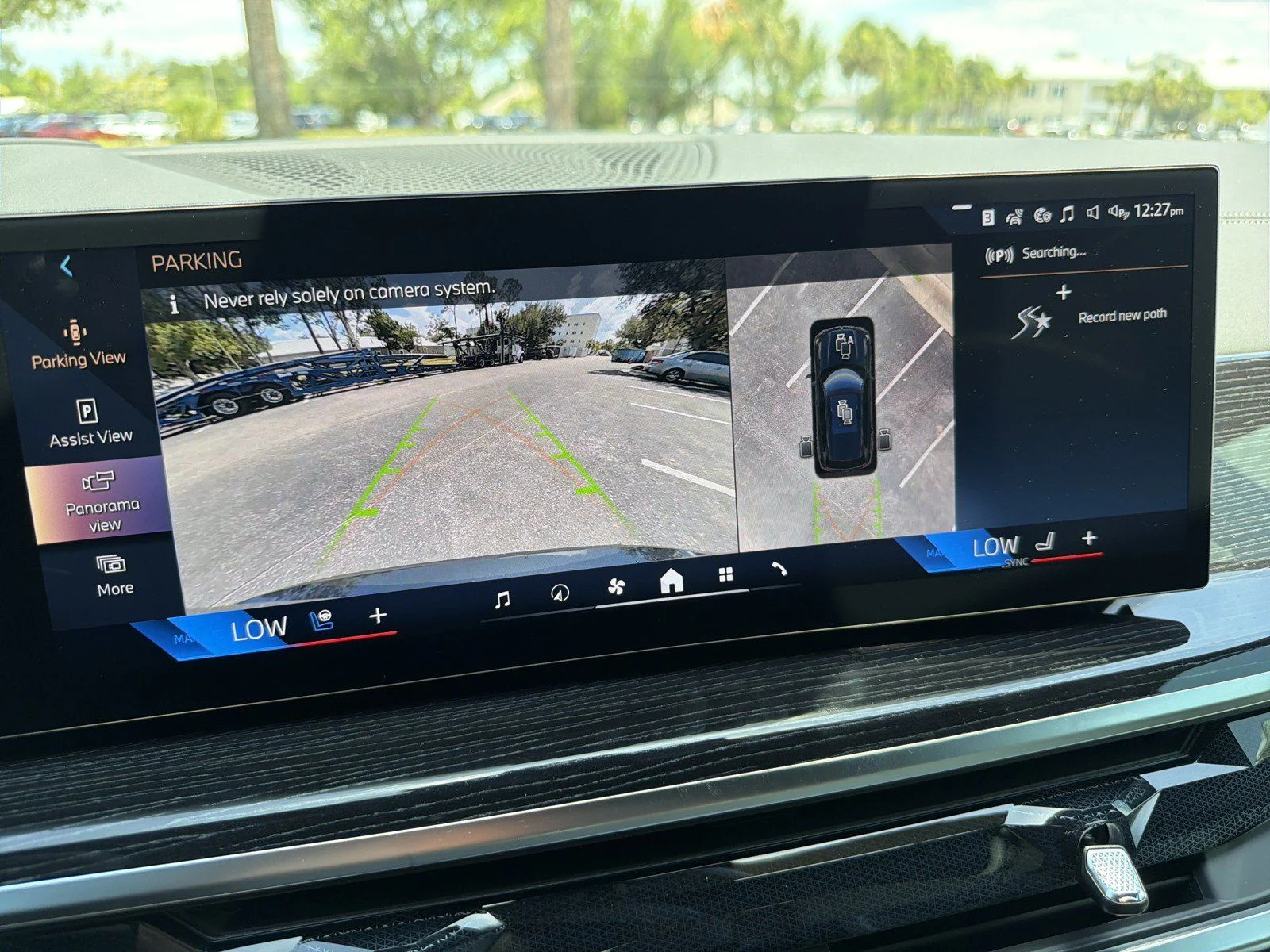 New 2026 Black Sapphire Metallic BMW sDrive40i image 31