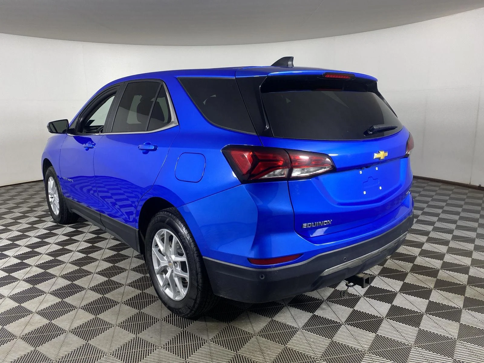 Used 2024 Riptide Blue Metallic Chevrolet LT image 8