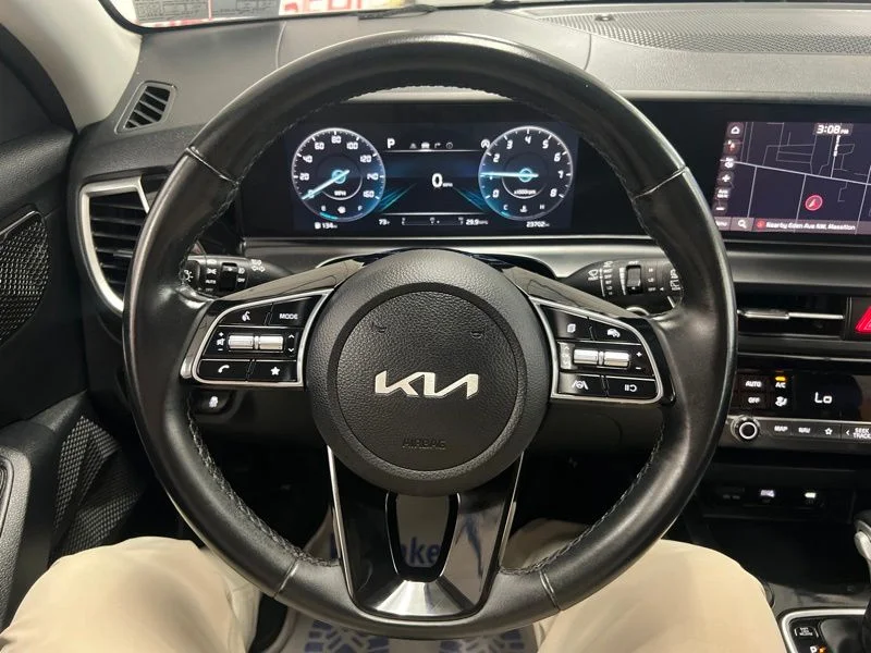 Used 2024 Gray Kia S image 22