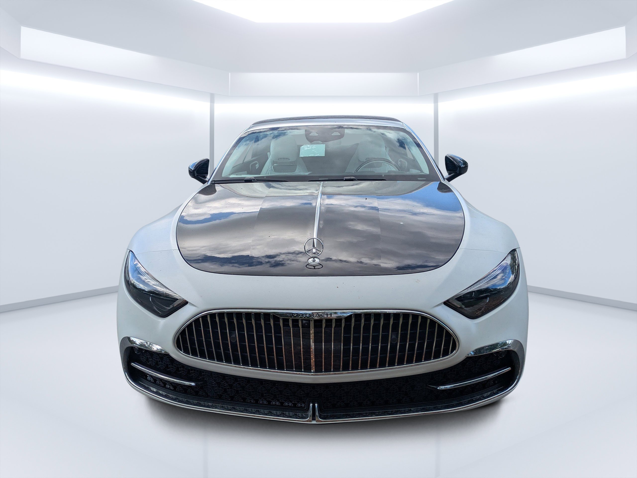 New 2026 MANUFAKTUR moonlight white magno (White Ambiance) Mercedes-Benz Maybach SL 680 Monogram Series image 10