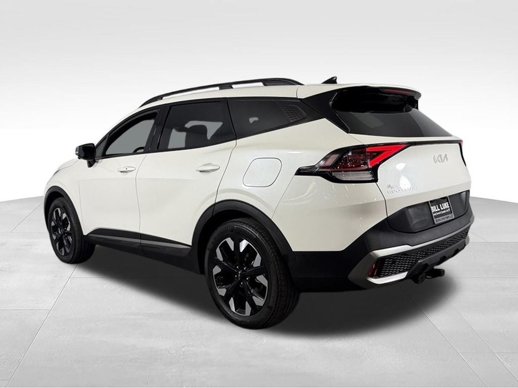 Used 2023 Snow White Pearl Kia X-Line Prestige image 10