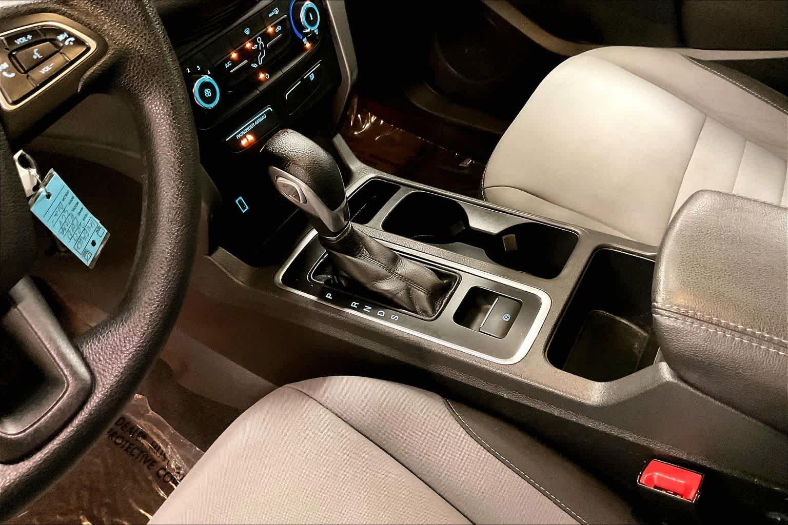 Used 2017 White Gold Metallic Ford S image 16