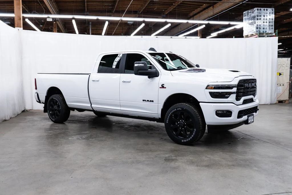 2026 RAM 3500 Laramie 4X4 Crew Cab LWB's photo