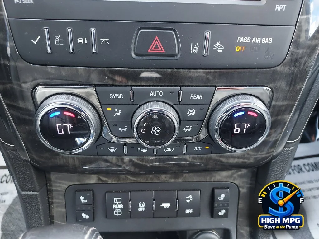 Used 2014 Silver Buick Leather Group image 19