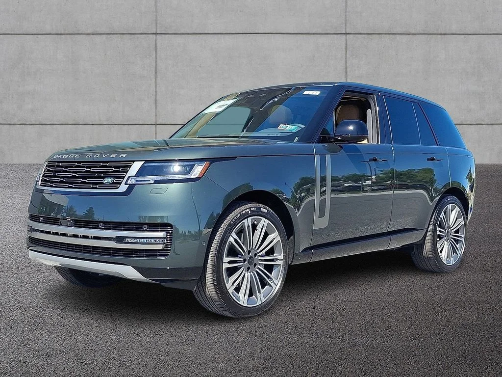 2026 Land Rover Range Rover 3.0 SE SWB's photo