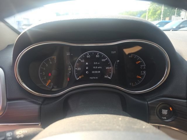Used 2020 Slate Blue Pearlcoat Jeep Limited image 8
