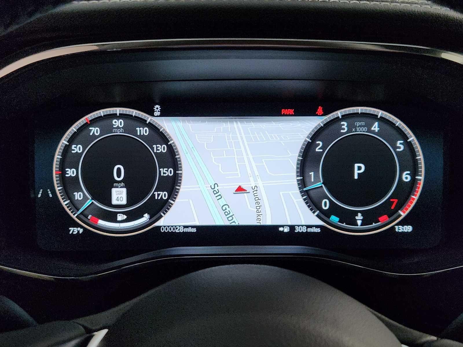 2026 Jaguar F-Pace R-Dynamic S - Photo 16