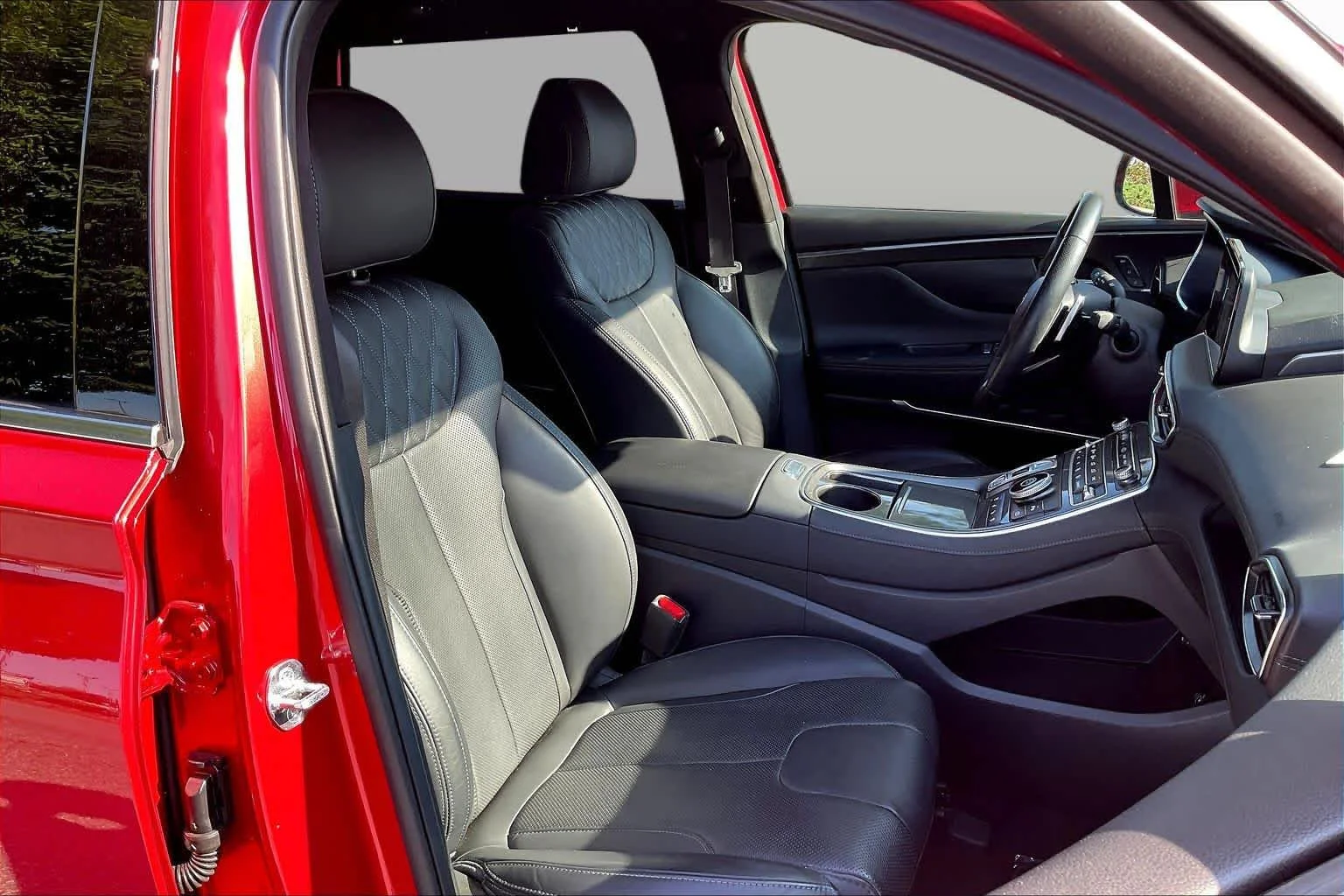 Used 2023 Calypso Red Hyundai Calligraphy image 17
