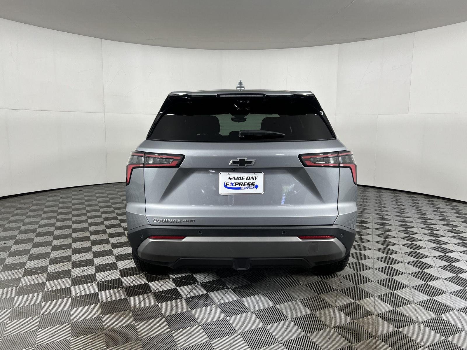 Used 2026 Sterling Gray Metallic Chevrolet AWD LT image 24