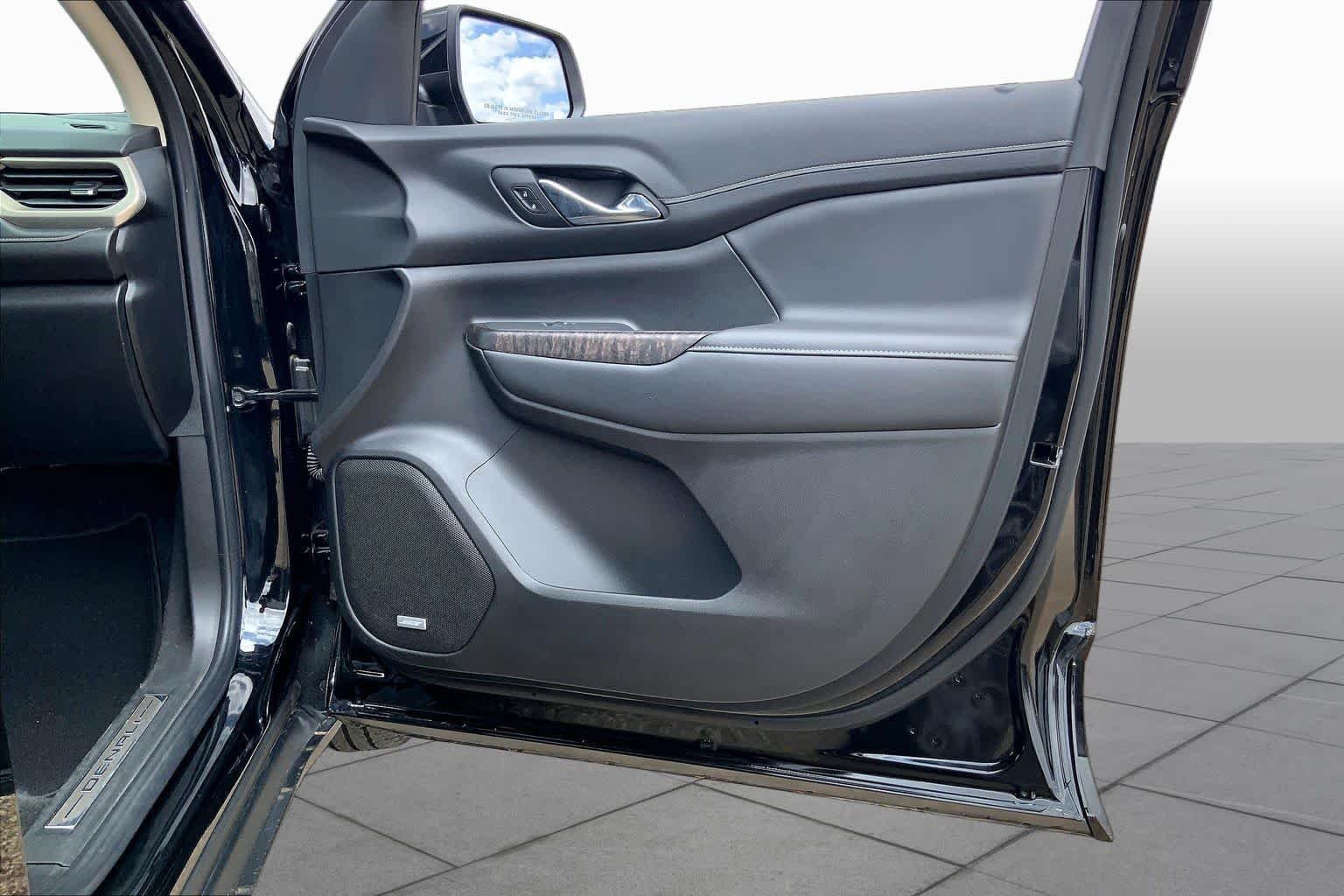 Used 2023 Ebony Twilight Metallic GMC Denali image 23