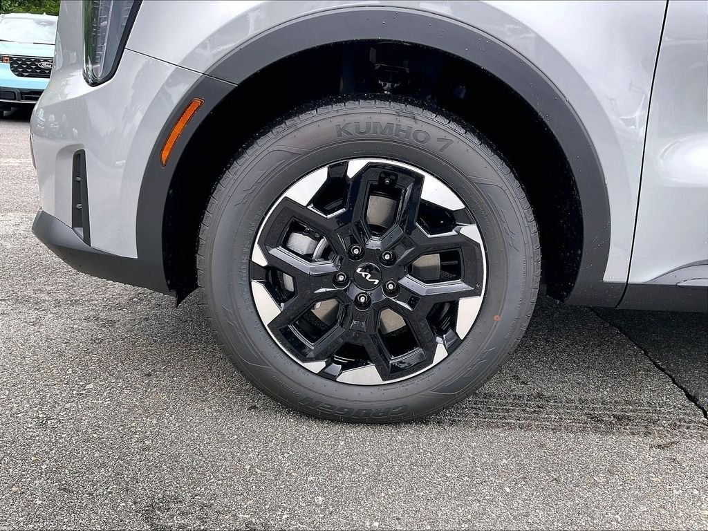New 2026 Wolf Gray Kia S image 8