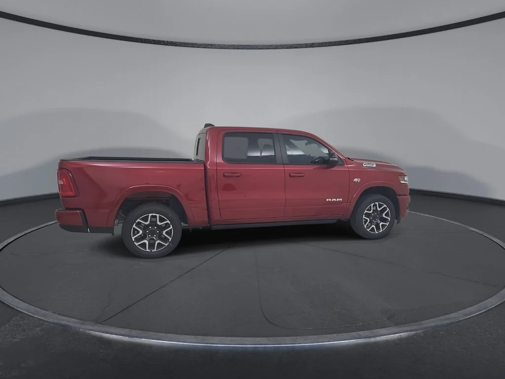New 2026 Molten Red Pearl-Coat Exterior Paint RAM Laramie image 16