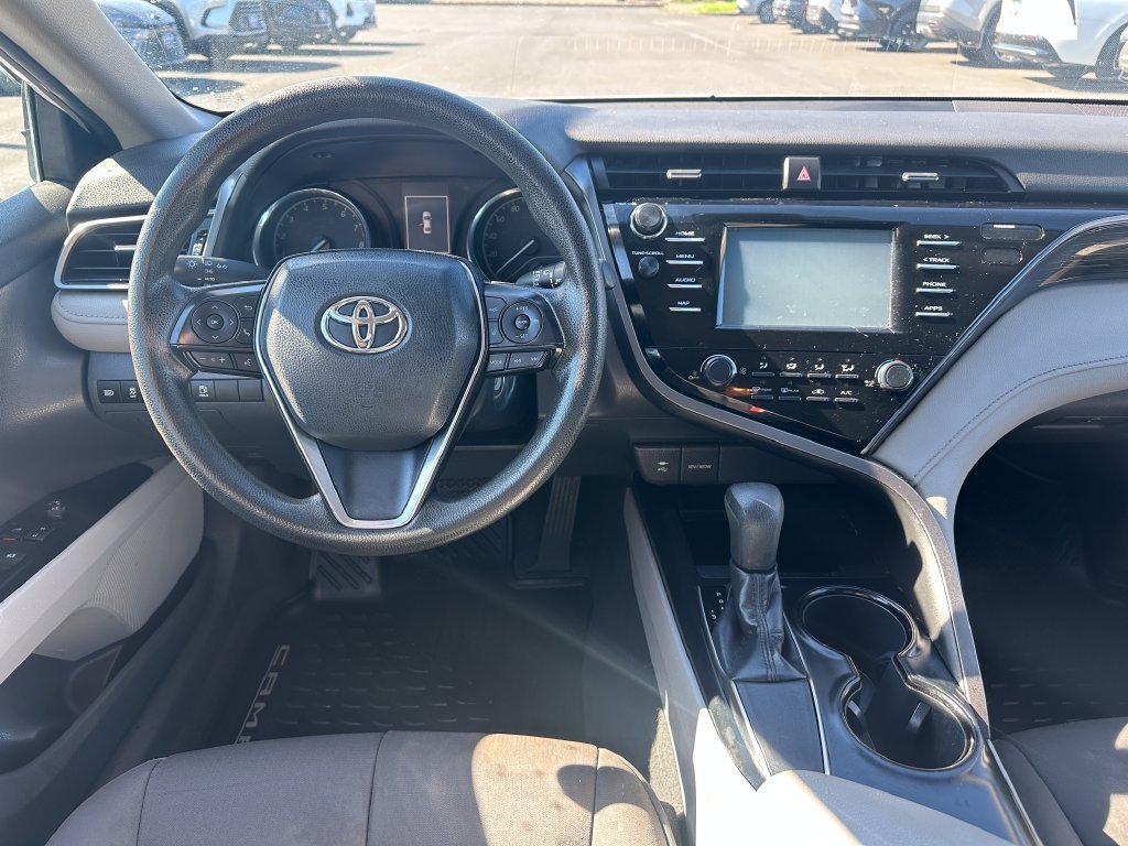 Used 2019 White Toyota LE image 15