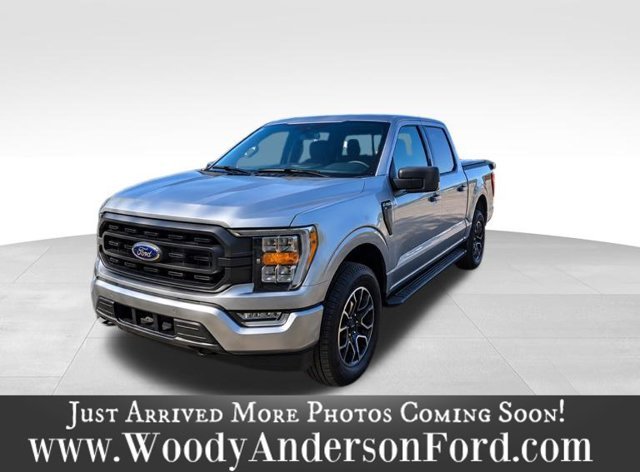 Used 2023 Iconic Silver Metallic Ford XLT image 1