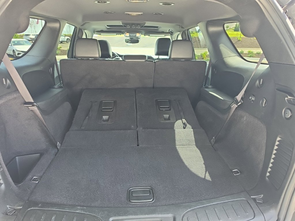 Used 2025 Gray Dodge R/T Plus image 31