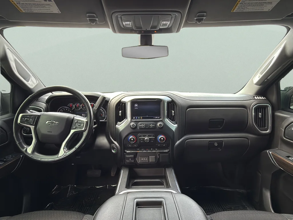 Used 2019 White Chevrolet LT Trail Boss image 24