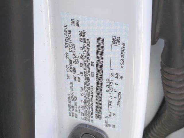 Used 2024 White Ford Active image 38
