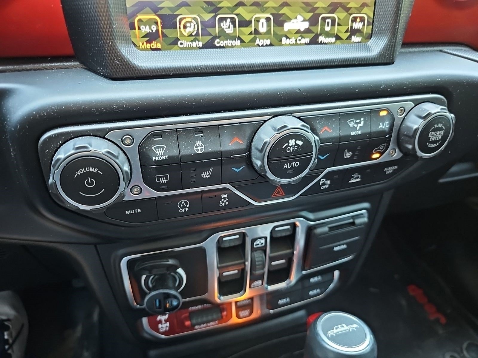 Photo 19