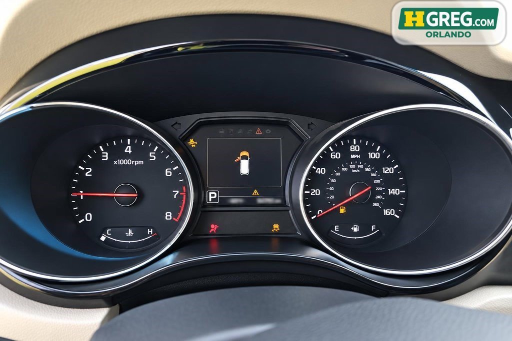 Used 2018 Silky Silver Kia SX-L image 11