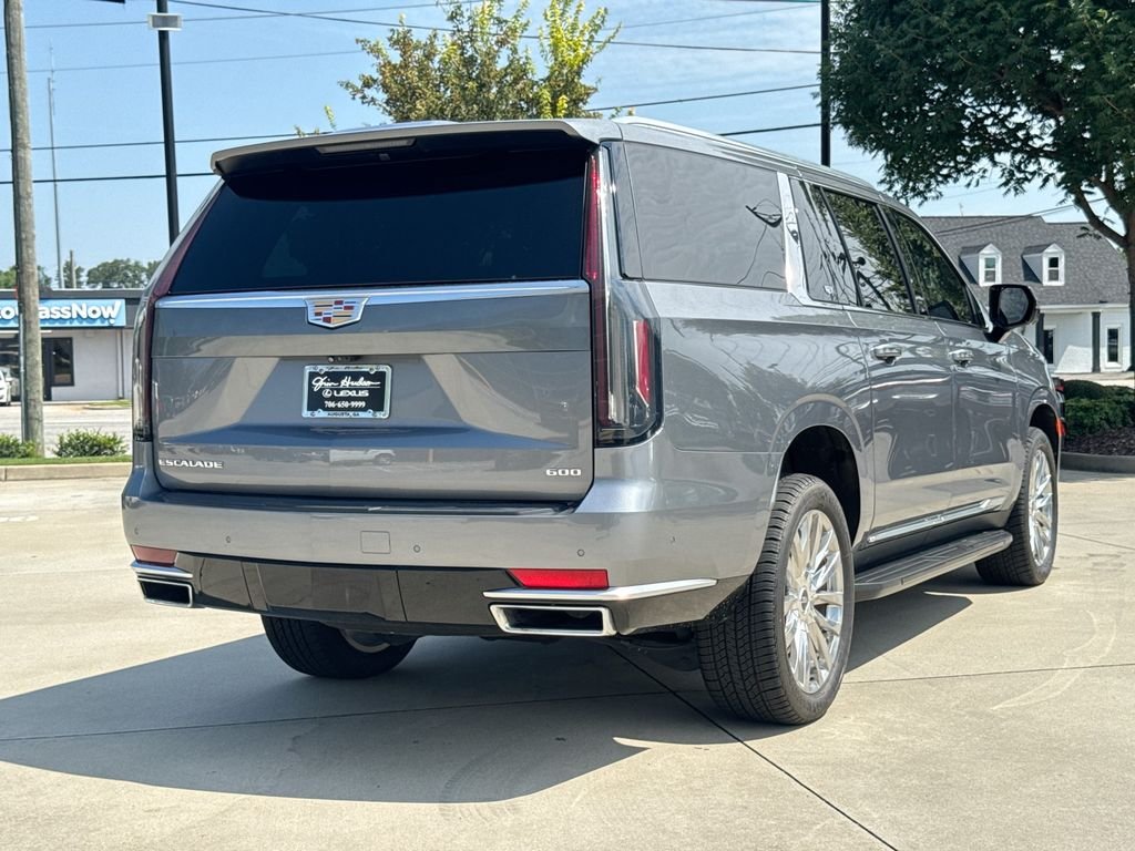Used 2022 Gray Cadillac Premium image 8