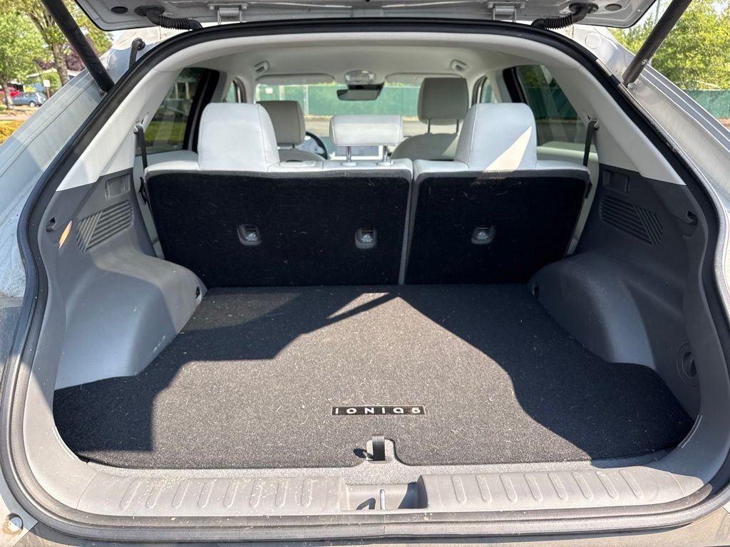 Used 2023 Cyber Gray Hyundai SEL image 20