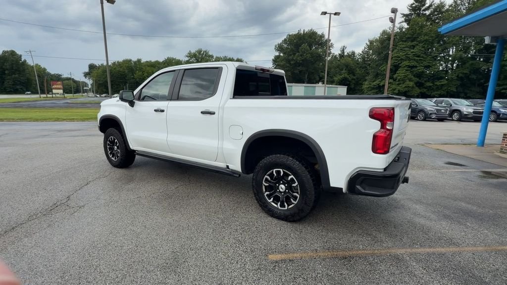 Used 2022 White Chevrolet ZR2 image 6