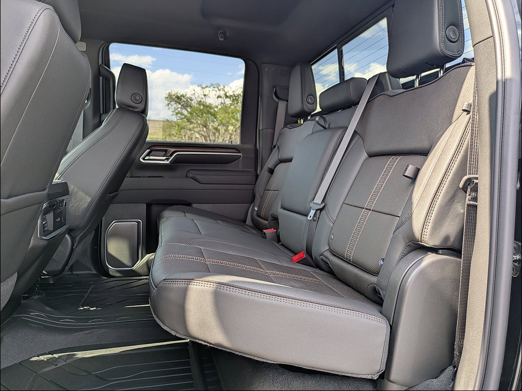 2026 Chevrolet Silverado 3500 HD High Country - Photo 19