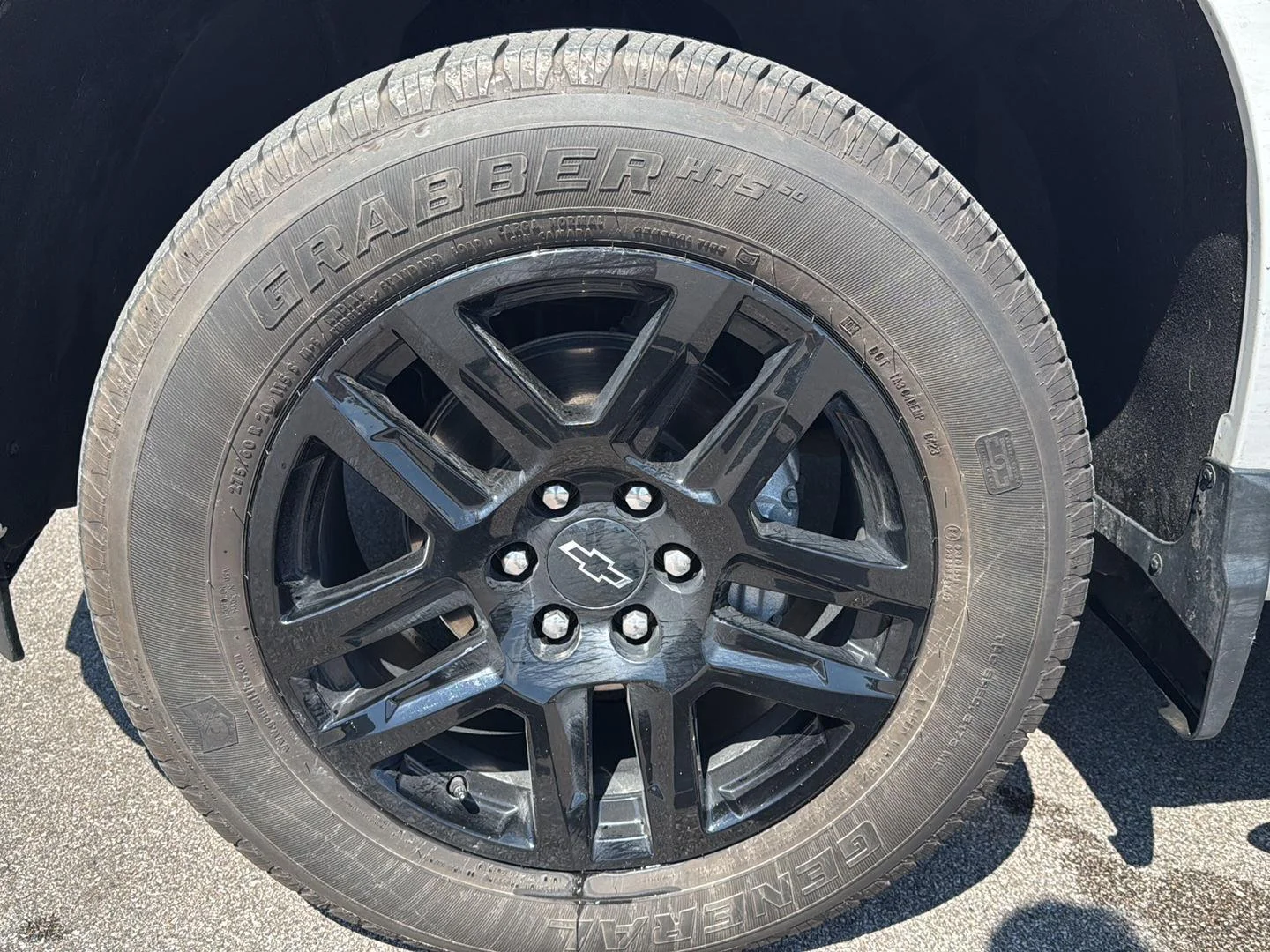 Used 2023 Summit White Chevrolet RST image 15