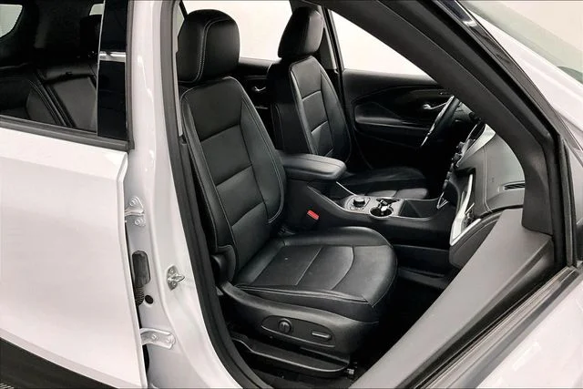 Used 2023 Summit White GMC SLT image 8