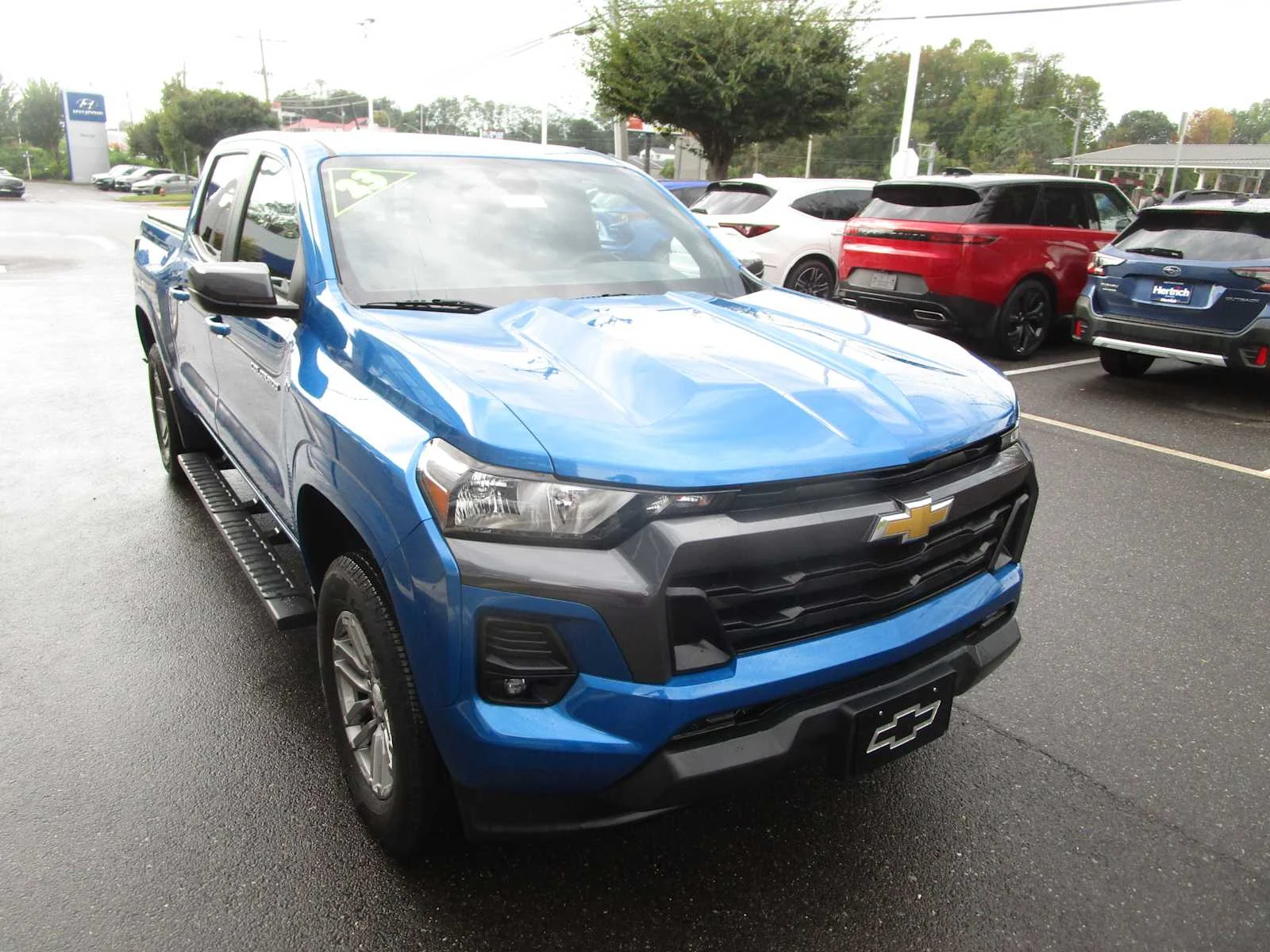 Used 2023 Glacier Blue Metallic Chevrolet 2WD LT image 4