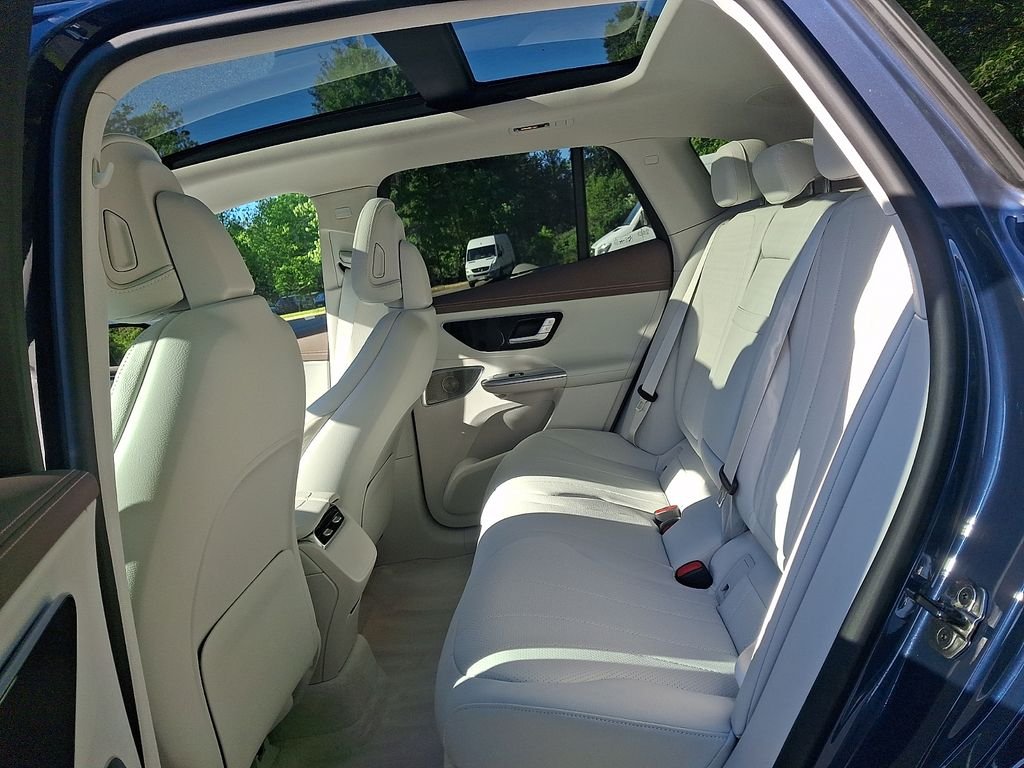Certified Used 2023 Twilight Blue Metallic Mercedes-Benz 350 SUV image 10