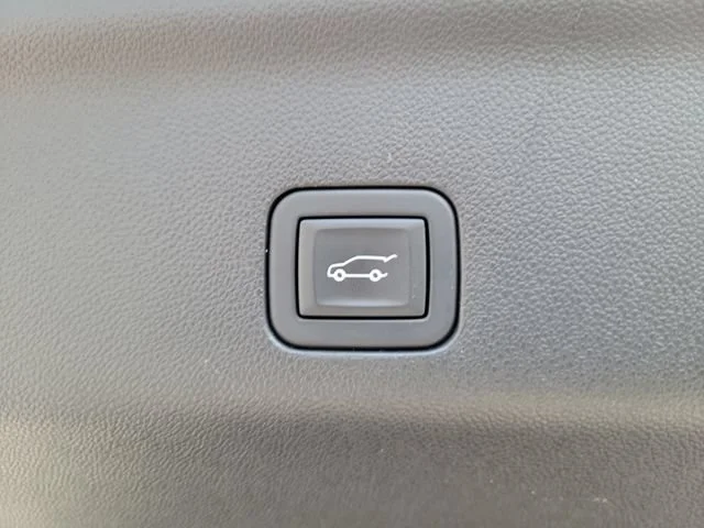 2023 Chevrolet Tahoe Z71 - Photo 17