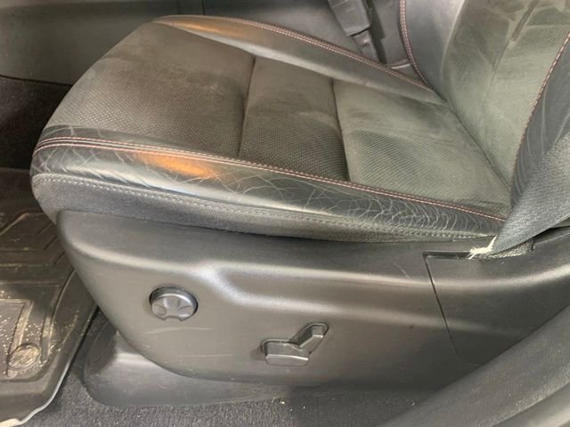 Used 2021 White/off-white Dodge R/T image 17