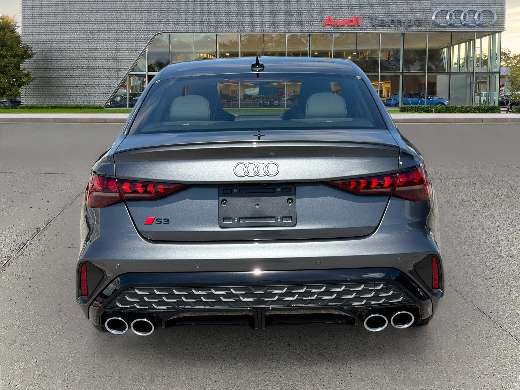 New 2026 Daytona Gray Pearl Effect Audi 4DR QTRO 2.0 TFSI image 4