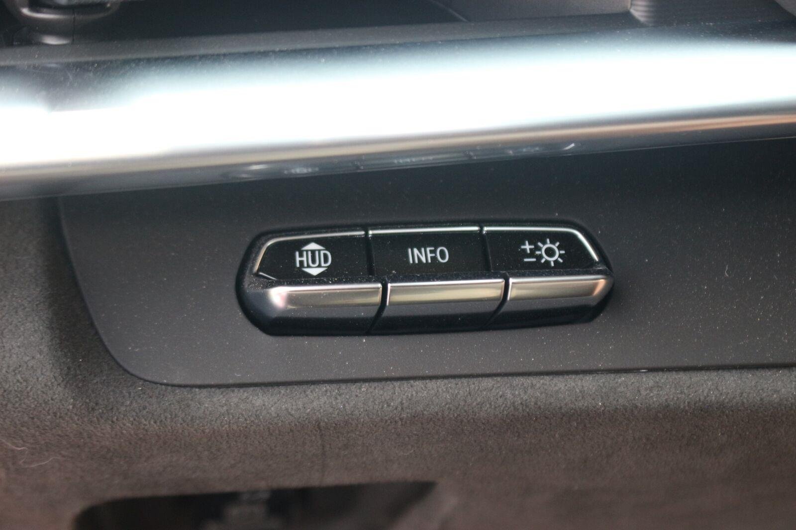 Used 2022 TORCH RED Chevrolet 3LT image 41